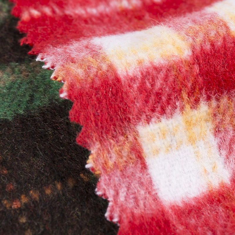 Gömlekler İçin Yeşil Kırmızı Siyah Ekose Kimyasal Elyaf Kumaş 3430